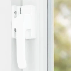 Raambeslag|Raamsluiting > AXA Raamsluiting design met nok rechts wit
