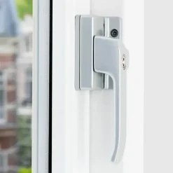 Raambeslag|Raamsluiting > AXA raamsluiting links aluminium SKG 1-ster