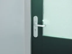 Deurbeslag Buitendeur|Deurklinken > AXA veiligheidsbeslag Oval achterdeur aluminium langschild met SKG 3-sterren 92 mm