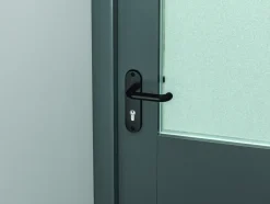 Deurbeslag Buitendeur|Deurklinken > AXA veiligheidsbeslag Oval achterdeur zwart kortschild met SKG 3-sterren 72 mm