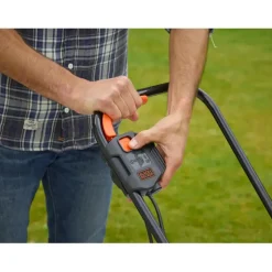 Grasmaaiers > BLACK+DECKER elektrische grasmaaier BEMW451-QS 32cm 1200W