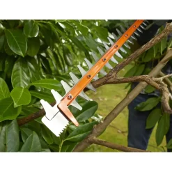 Heggenscharen > BLACK+DECKER elektrische heggenschaar BEHTS451-QS