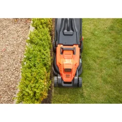 Grasmaaiers > BLACK+DECKER grasmaaier 1800W 42 cm maaibreedte