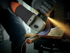 Frees, Slijp & Schaafmachines > BLACK+DECKER haakse slijper / slijptol KG1202-QS