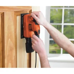 Schuurmachines > BLACK+DECKER vlakschuurmachine KA320EKA