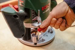 Frees, Slijp & Schaafmachines > Bosch bovenfrees POF 1400 ACE