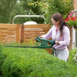 Heggenscharen > Bosch heggenschaar EasyHedgeCut 55cm