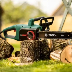 Kettingzagen > Bosch kettingzaag UniversalChain 35 incl. tweede ketting