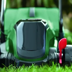 Grasmaaiers > Bosch 18V grasmaaier CityMower 32cm (zonder accu)