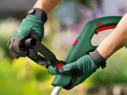 Grastrimmers > Bosch 18V trimmer Universal (zonder accu)