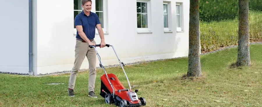Grasmaaiers > EINHELL 18V grasmaaier GE-CM 18/33 Li Kit (incl. 4.0Ah accu en oplader)