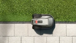 Grasmaaiers|Robotmaaiers > Eufy robotmaaier AutoMower E18 - draadloos 1200m - incl raincover