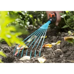 Harken, Schoffels & Vorken > Gardena Combisystem bladharkje kunststof 12 cm