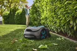 Grasmaaiers|Robotmaaiers > Gardena Robotmaaier Smart Sileno Sense 600