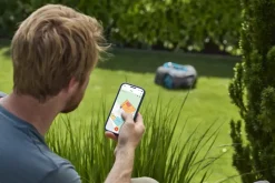 Grasmaaiers|Robotmaaiers > Gardena robotmaaier Smart Sileno Sense 400