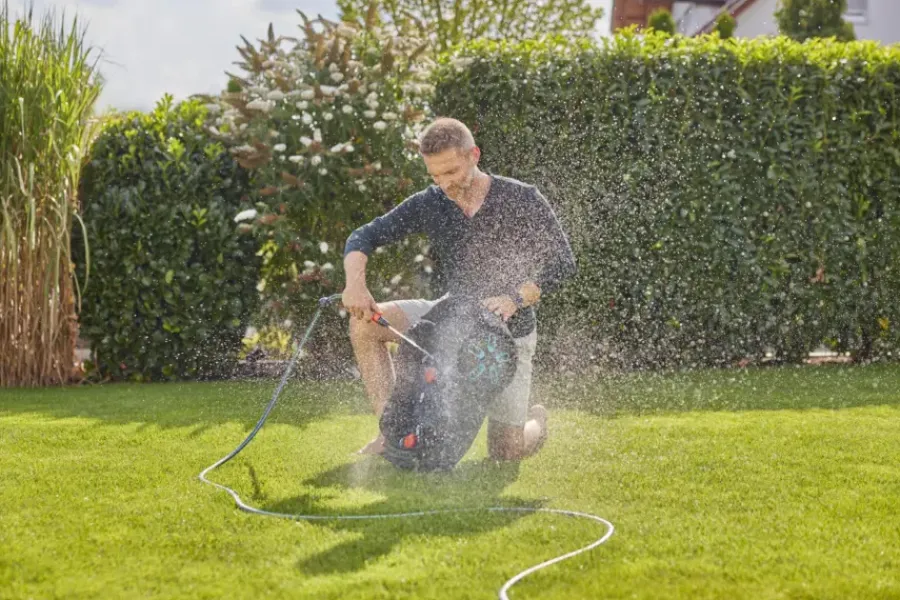 Robotmaaiers > Gardena smart SILENO Free robotmaaier max 1500m² draadloos
