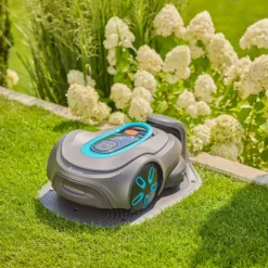 Grasmaaiers|Robotmaaiers > Gardena smart SILENO robotmaaier max 1500m² inclusief draad