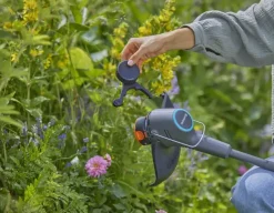 Grastrimmers > Gardena 18V Easytrim 25cm P4A (zonder accu)