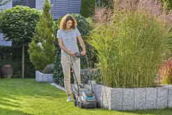 Grasmaaiers > Gardena 18V grasmaaier Powermax P4A 32cm (P4A) incl. 4.0Ah accu + lader