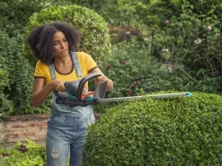 Heggenscharen > Gardena 18V heggenschaar ComfortCut 60 cm incl. accu + lader