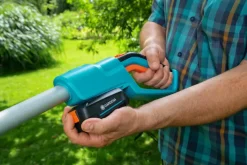 Heggenscharen > Gardena 18V heggenschaar telescopisch THS 42 cm incl. accu + lader
