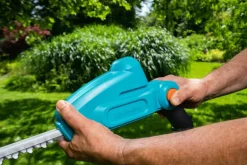 Heggenscharen > Gardena 18V heggenschaar telescopisch THS 42 cm incl. accu + lader