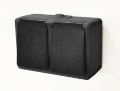 Buiten Schakelmateriaal|Opbouw Schakelmateriaal > Handson Opbouw Stopcontact 2-voudig RA Spatwaterdicht Zwart