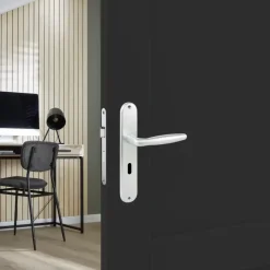 Deurbeslag Binnendeur|Deurklinken > KARWEI deurkruk set Antonio ovaal schild sleutelgat 56 mm aluminium