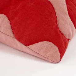 Kussen rood scallopes - l45xb45xh10cm