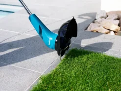 Grastrimmers > Makita elektrische trimmer UR3000 - 450W 30cm