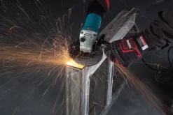 Frees, Slijp & Schaafmachines > Makita haakse slijper / slijptol 125 mm 720W GA5030RK met koffer