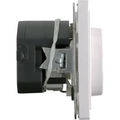 Inbouw Schakelmateriaal|Stopcontacten & Overige Contactdozen > Peha Standard enkel geaard stopcontact met USB-A poort wit