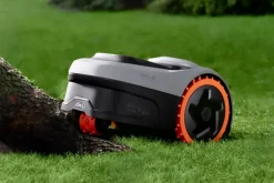 Grasmaaiers|Robotmaaiers > Segway Navimow robotmaaier I206 AWD draadloos 600 m²