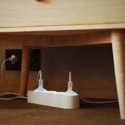 Stekkers|Schakelaars > SHELLY Power Strip 4 Gen4 slimme stekkerdoos & energiemeter WiFi Zigbee Matter wit (4-kanalen)