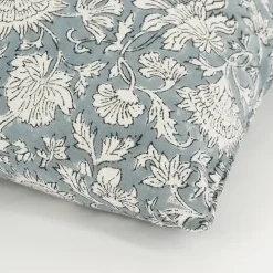 Sierkussen bloemen blauw - l45xb45xh10cm