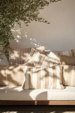 Sierkussen streep beige - l55xb35xh10cm