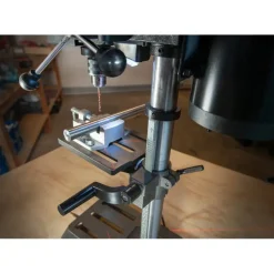 Boormachines > SKIL kolomboormachine / tafelboormachine 1360AA inclusief bankschroef