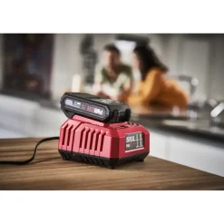 Overige Elektrisch Gereedschap Accessoires > SKIL 20V accu 2.0Ah + snellader startset 3136AA