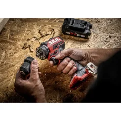 Accuboormachines|Boormachines > SKIL 20V accuboormachine 60Nm met 4 opzetstukken 3066CA brushless (zonder accu)