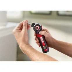 Boormachines|Schroevendraaiers > SKIL 4V accuschroevendraaier met kantelbare kop 2714GA (Incl. USB-C Lader, koffer en 28 accessoires)
