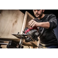 Accu Cirkelzaag|Zaagmachines & -tafels > SKIL 20V cirkelzaag 3551CB brushless 57mm incl. alu geleiderails 2x 70cm en CT zaagblad (zonder accu)