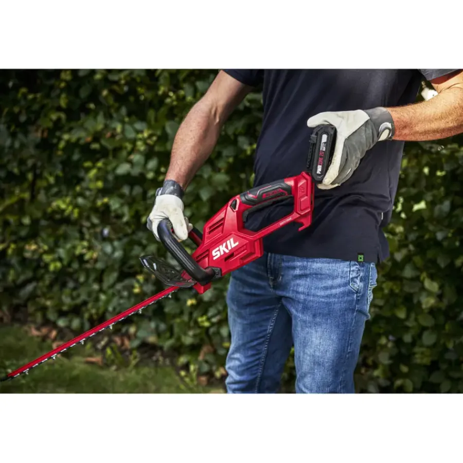 Heggenscharen > SKIL 20V heggenschaar 0438AA 45cm brushless incl. 2,0Ah accu + snellader