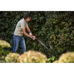 Heggenscharen > SKIL 20V heggenschaar 0440CA 55cm brushless (zonder accu)