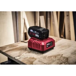 Overige Elektrisch Gereedschap Accessoires > SKIL 20V startset accu 4.0Ah + snellader 3131AA