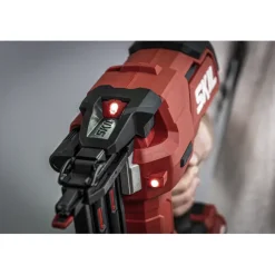 Tackers > SKIL 20V tacker / spijkerpistool 18GA XP brushless (zonder accu)