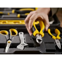 Gereedschapskoffers > STANLEY gereedschapskoffer 28-delig