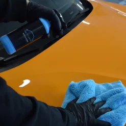 Auto Reinigings- & Poetsmiddelen > Stipt wipe & clean