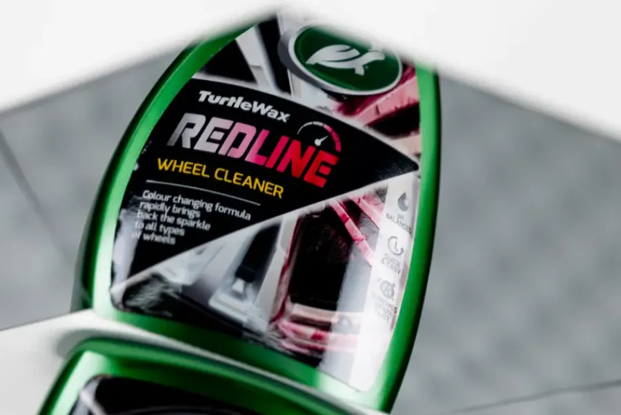 Auto Reinigings- & Poetsmiddelen > Turtle Wax All Wheel Cleaner 52854 GL Red Line 500ml