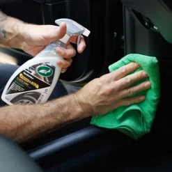 Auto Reinigings- & Poetsmiddelen > Turtle Wax 54148 inside & out plastic shine 500ml