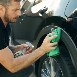 Auto Reinigings- & Poetsmiddelen > Turtle Wax 54148 inside & out plastic shine 500ml